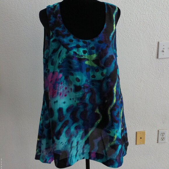Abstract rainbow color Tank Top - Picture 1 of 6